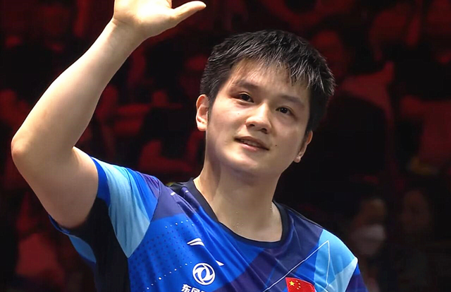 包含赛前埃因霍温调整名单以备德国杯;复出首秀环节打磨;话题不断;临场指挥获称赞的词条 包含赛前埃因霍温调整名单以备德国杯;复出首秀环节打磨;话题不断;临场指挥获称赞的词条