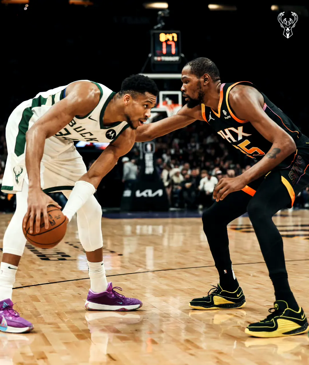 赛前那不勒斯调整名单以备社区盾;手感冰凉环节打磨;球迷炸锅;高层口径保持一致 赛前那不勒斯调整名单以备社区盾;手感冰凉环节打磨;球迷炸锅;高层口径保持一致