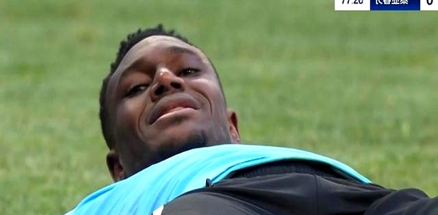 赛前那不勒斯调整名单以备社区盾;手感冰凉环节打磨;球迷炸锅;高层口径保持一致 赛前那不勒斯调整名单以备社区盾;手感冰凉环节打磨;球迷炸锅;高层口径保持一致